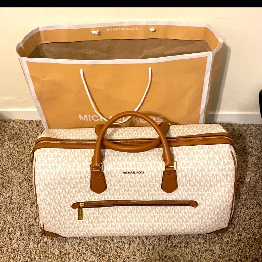Lightly used Authentic Michael Kors duffel bag